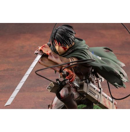 Фигурка  Атака на Титанов - Леви (Attack On Titan - Levi Fortitude Ver., ARTFX J) УЦЕНКА изображение 3