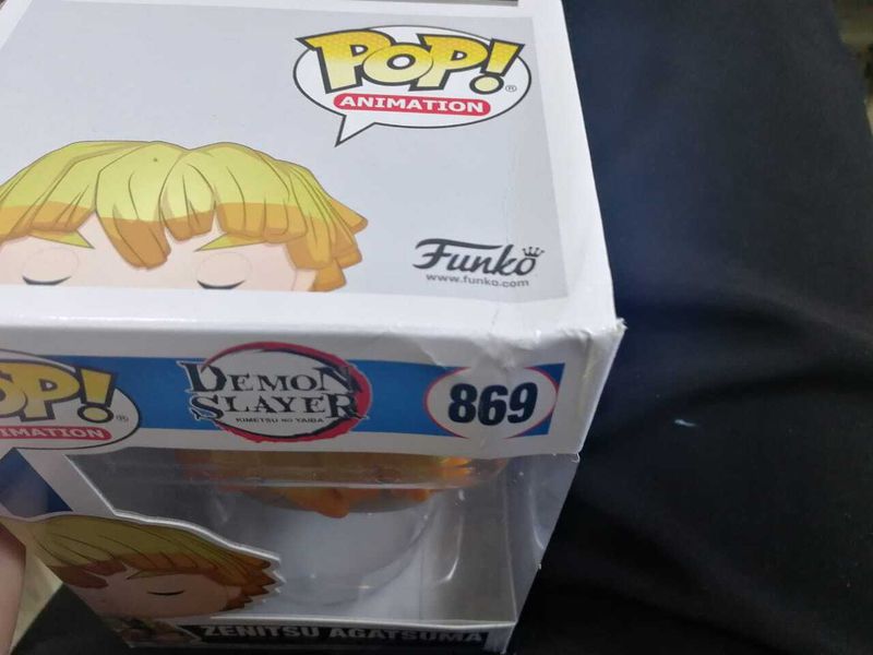 Фигурка Funko POP! Клинок рассекающий демонов - Зеницу Агацума (Demon Slayer Zenitsu Agatsuma)УЦЕНКА изображение 3