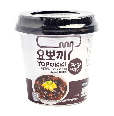 Рисовые клецки Topokki с соусом чаджан