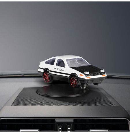 Дрифт машинка на панель авто Initial D Toyota Trueno AE86 1:64