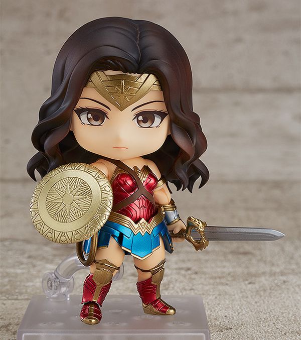 Фигурка Чудо-женщина (Wonder Woman Hero's Edition) Nendoroid 10 см