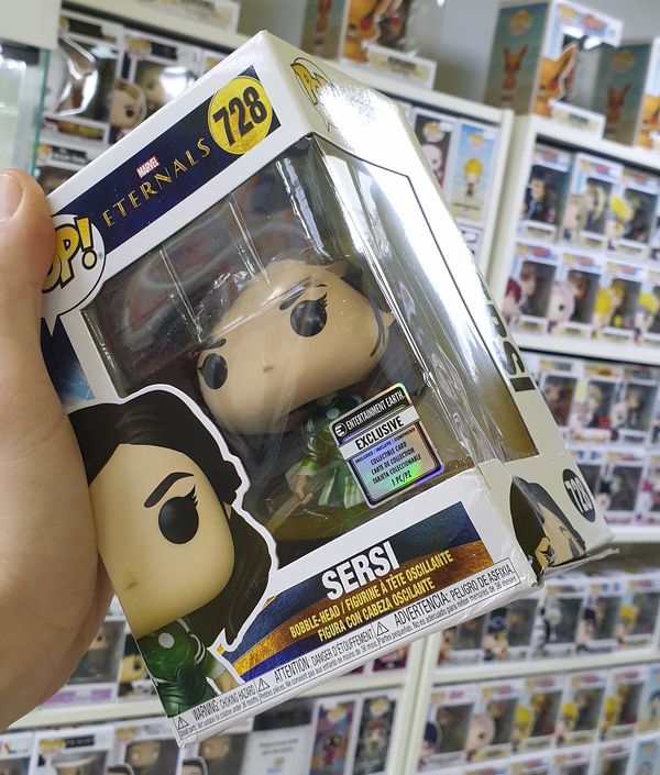 Фигурка Funko POP! Вечные - Серси Эксклюзив с коллекционной карточкой УЦЕНКА (Eternals - Sersi)