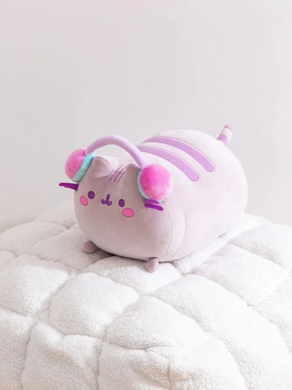 Мягкая игрушка Кот Пушин в наушниках (Pusheen Cat) 15х27 см