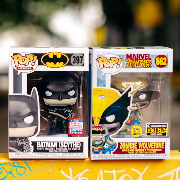 Фигурка Funko POP! Бэтмен с косой (Batman with Scythe VFK 2021) Exclusive изображение 3