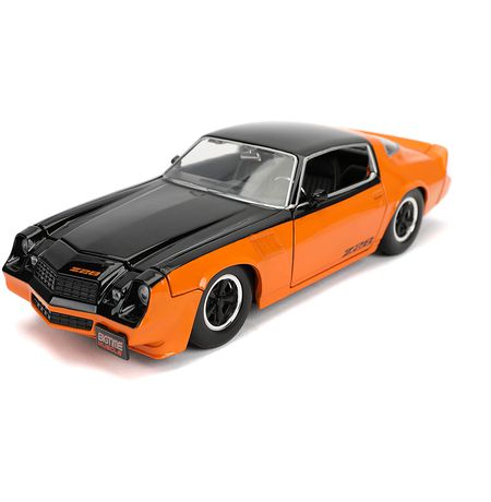 Коллекционная (Die Cast) модель Chevrolet Camaro Z28 - 1979 (масштаб 1:24)
