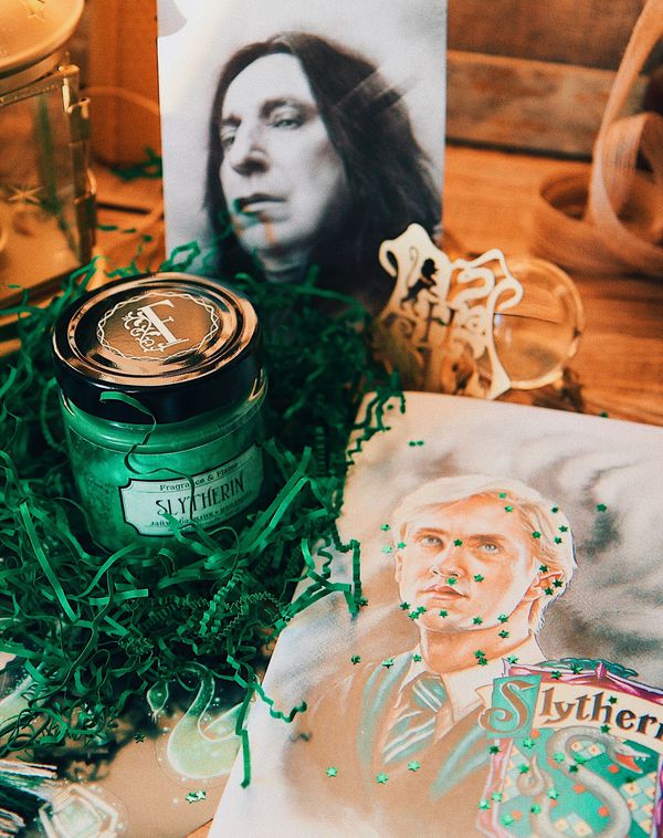 Свеча Гарри Поттер - Слизерин (Harry Potter - Slytherin), ароматическая