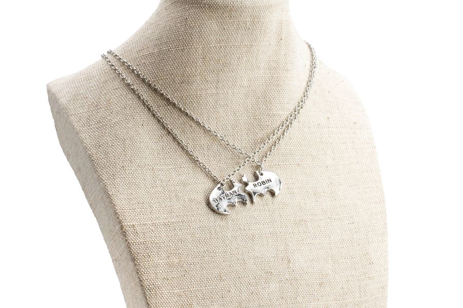 Подвеска парная Бэтмен и Робин (Batman and Robin)